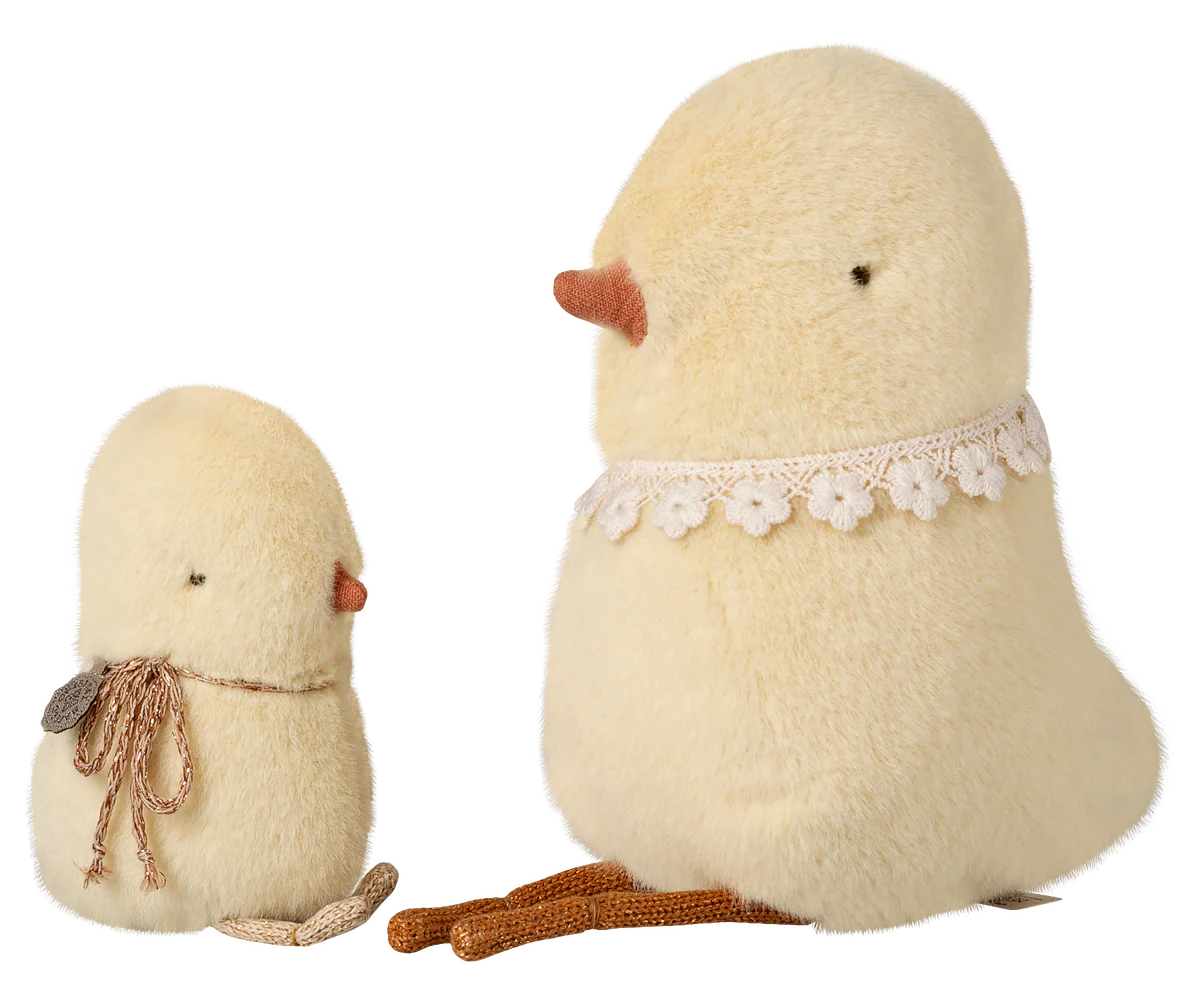 Maileg Small Chicken Plush