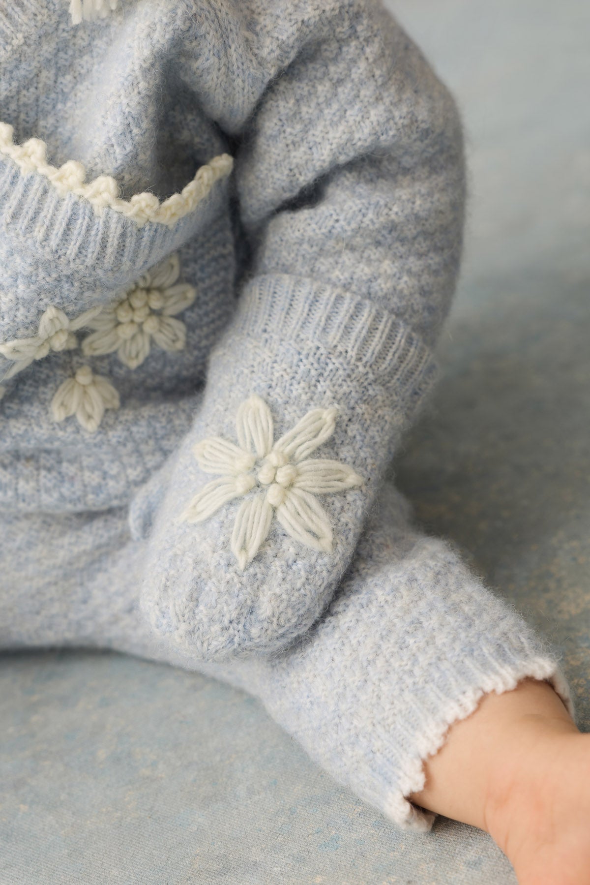 Louise Misha Mittens Ania