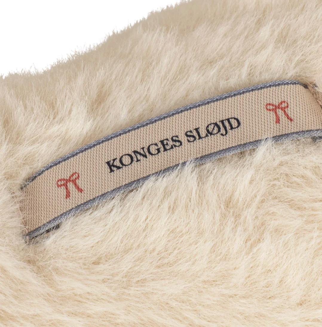 Konges Sløjd Teddy Neck Pillow