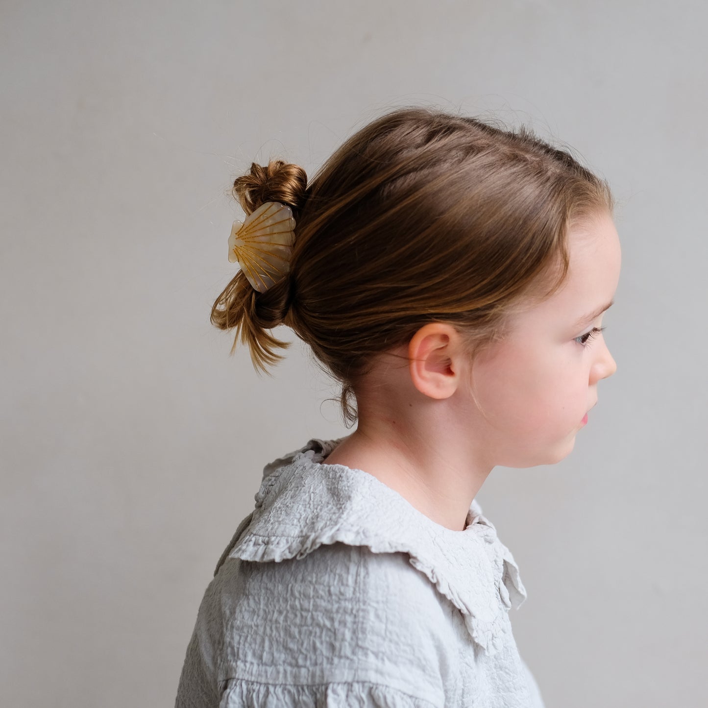 Mimi & Lula Shell Claw Clip