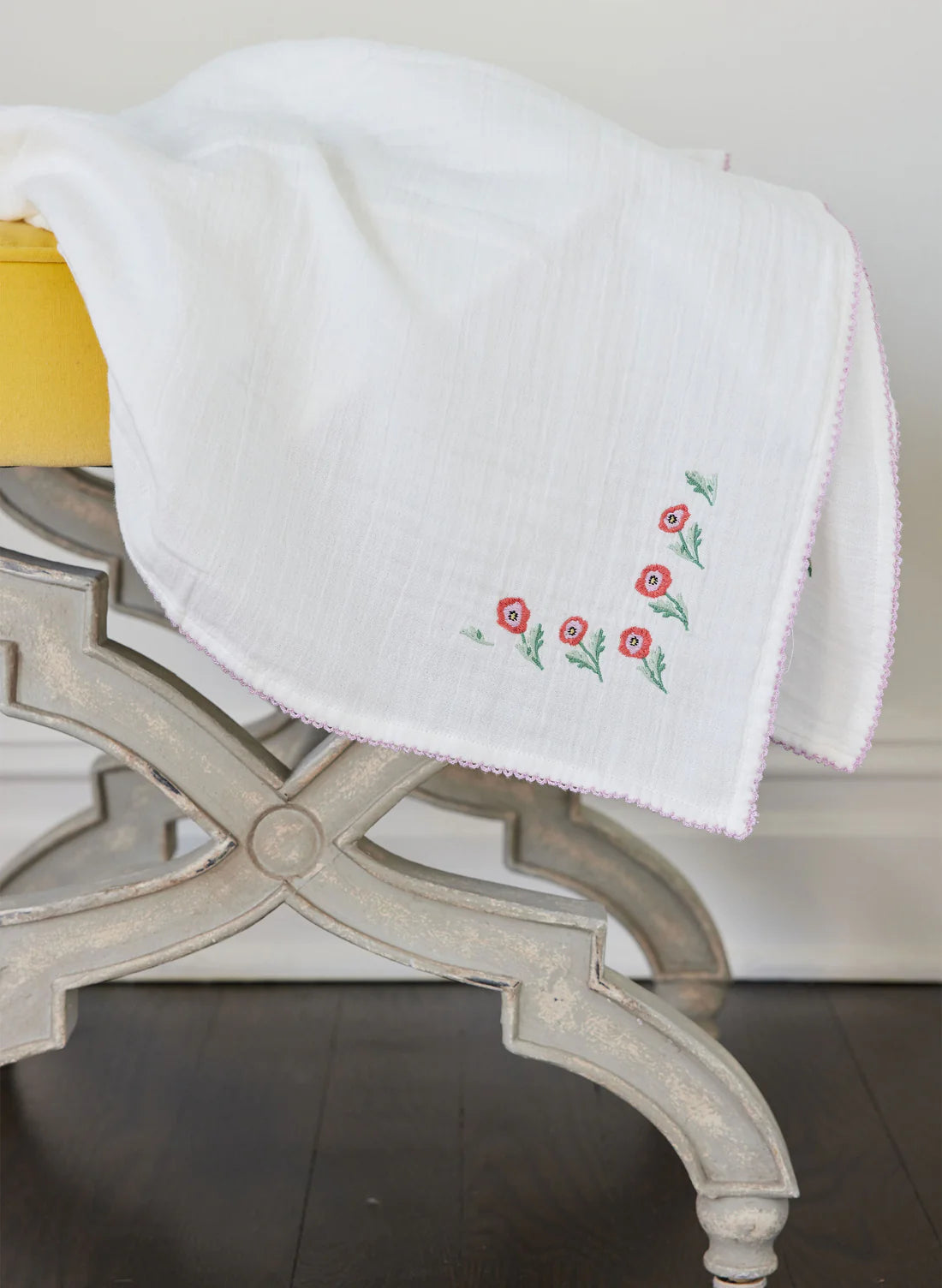 Timo & Violet Shawl Blanket - Embroidered Poppy White
