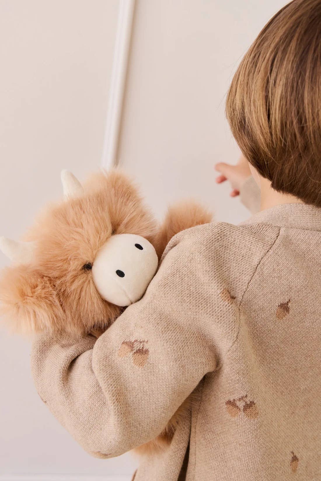 Snuggle Bunnies - Highland Cow Plush Stuffed Animal - Hilda