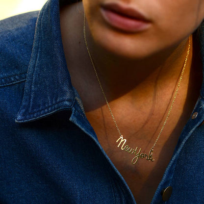 Titlee - NEW YORK word necklace