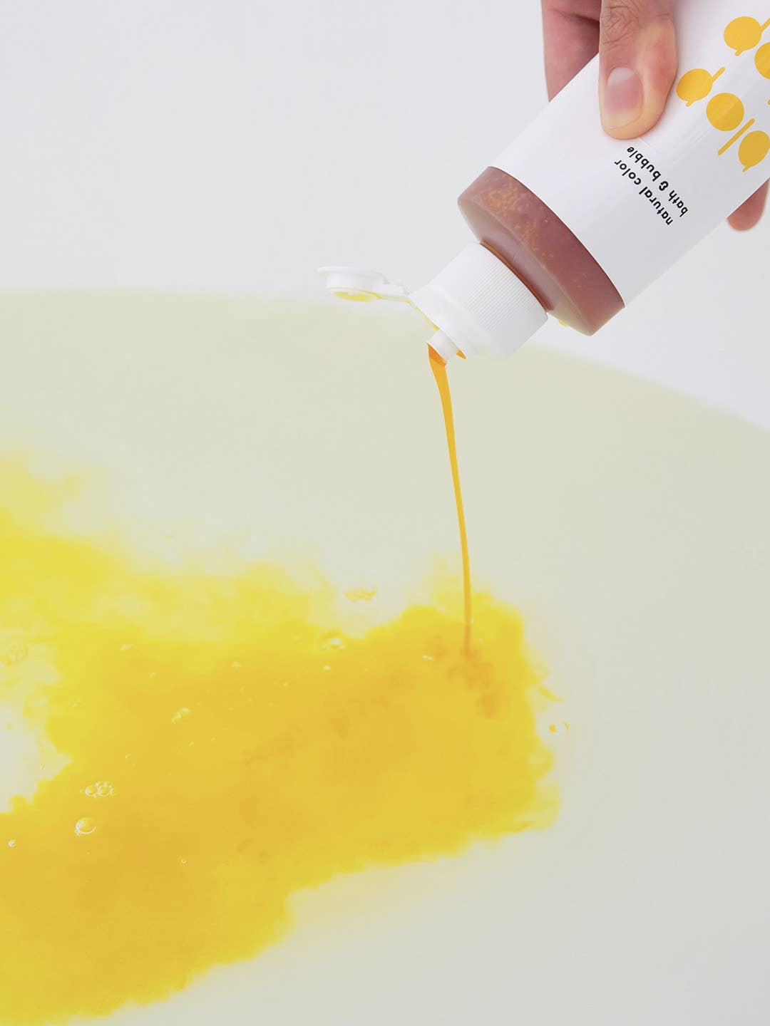 Living Refinery - Plop Plop Natural Color Bubble Bath - Sunny Yellow (230g)