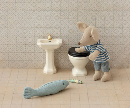 Maileg Mouse Bathroom Sink