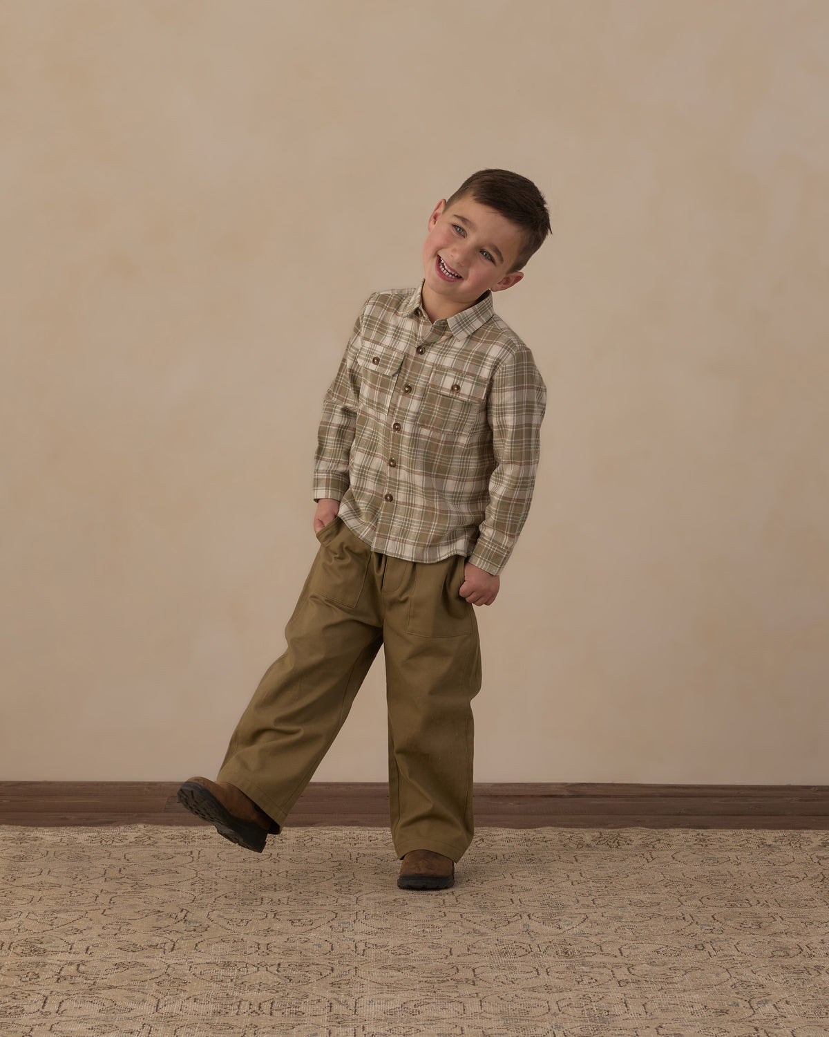 Rylee + Cru Pocketed Corduroy Shirt Olive Dobby Plaid
