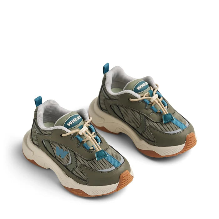 Wheat Sneaker Vega