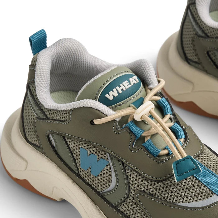 Wheat Sneaker Vega