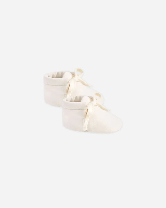 Quincy Mae Baby Booties