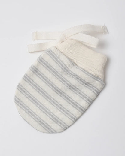 Quincy Mae No Scratch Mittens Set Of 2