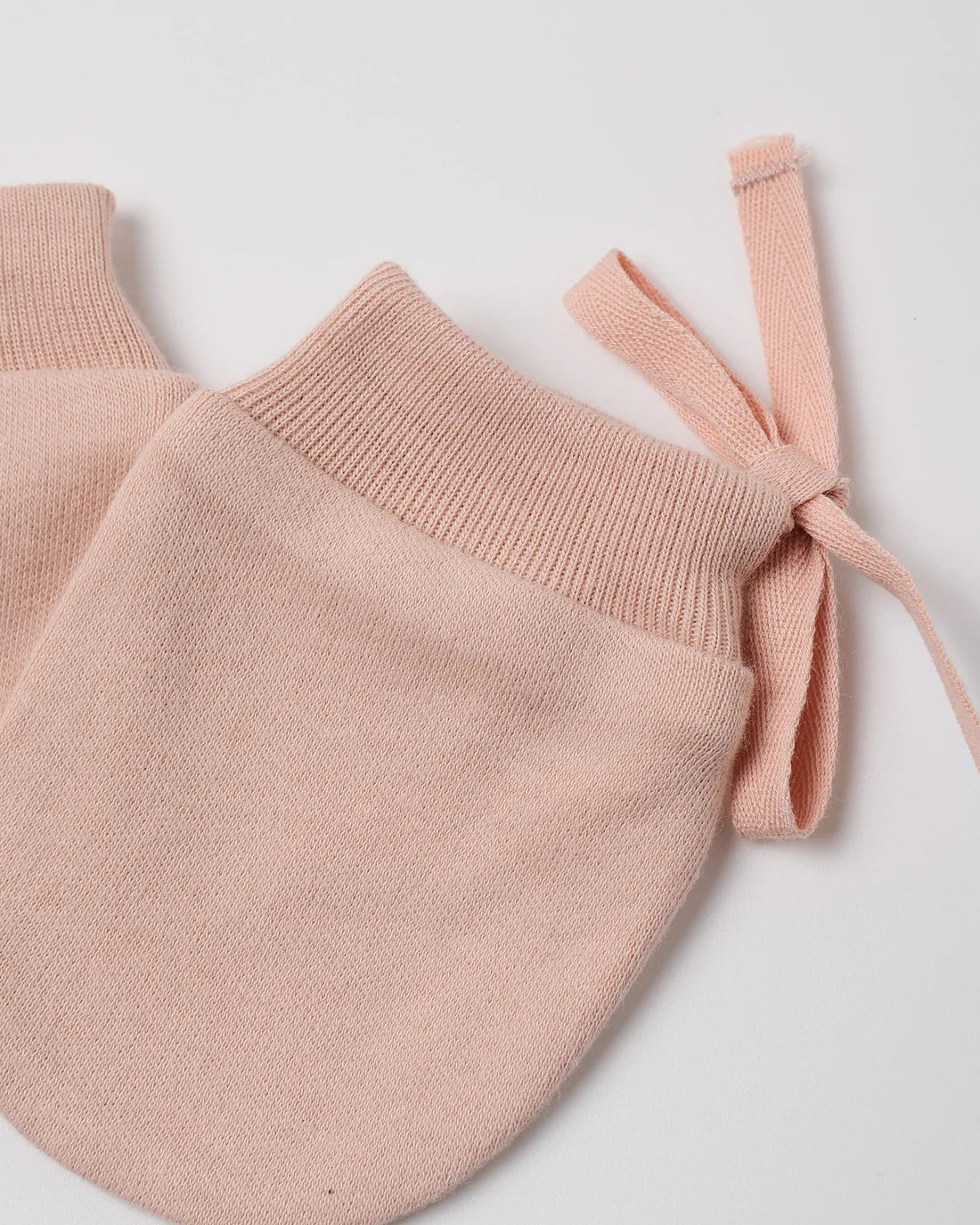 Quincy Mae No Scratch Mittens Set Of 2