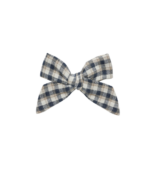 Rylee & Cru Bow