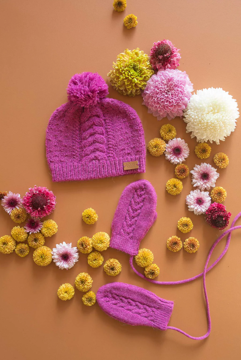 Louise Misha Mittens Ania