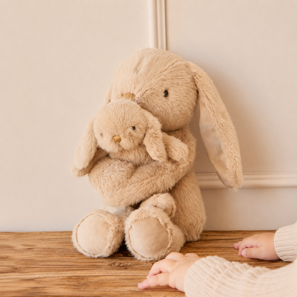 Snuggle Bunnies - Mama and Baby Bunny Plush Set - Frankie the Hugging Bunny