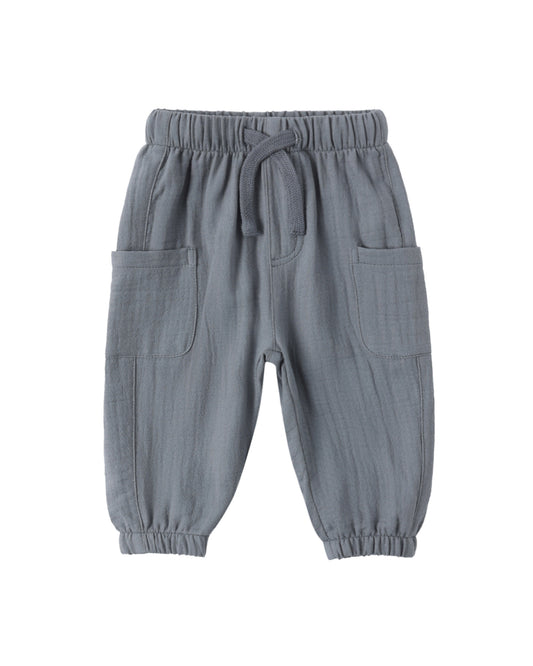 Quincy Mae Luca Pant