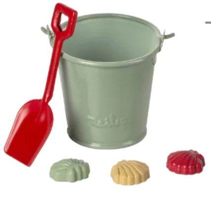 Maileg Mouse Beach Set - Shovel, Bucket, Shells